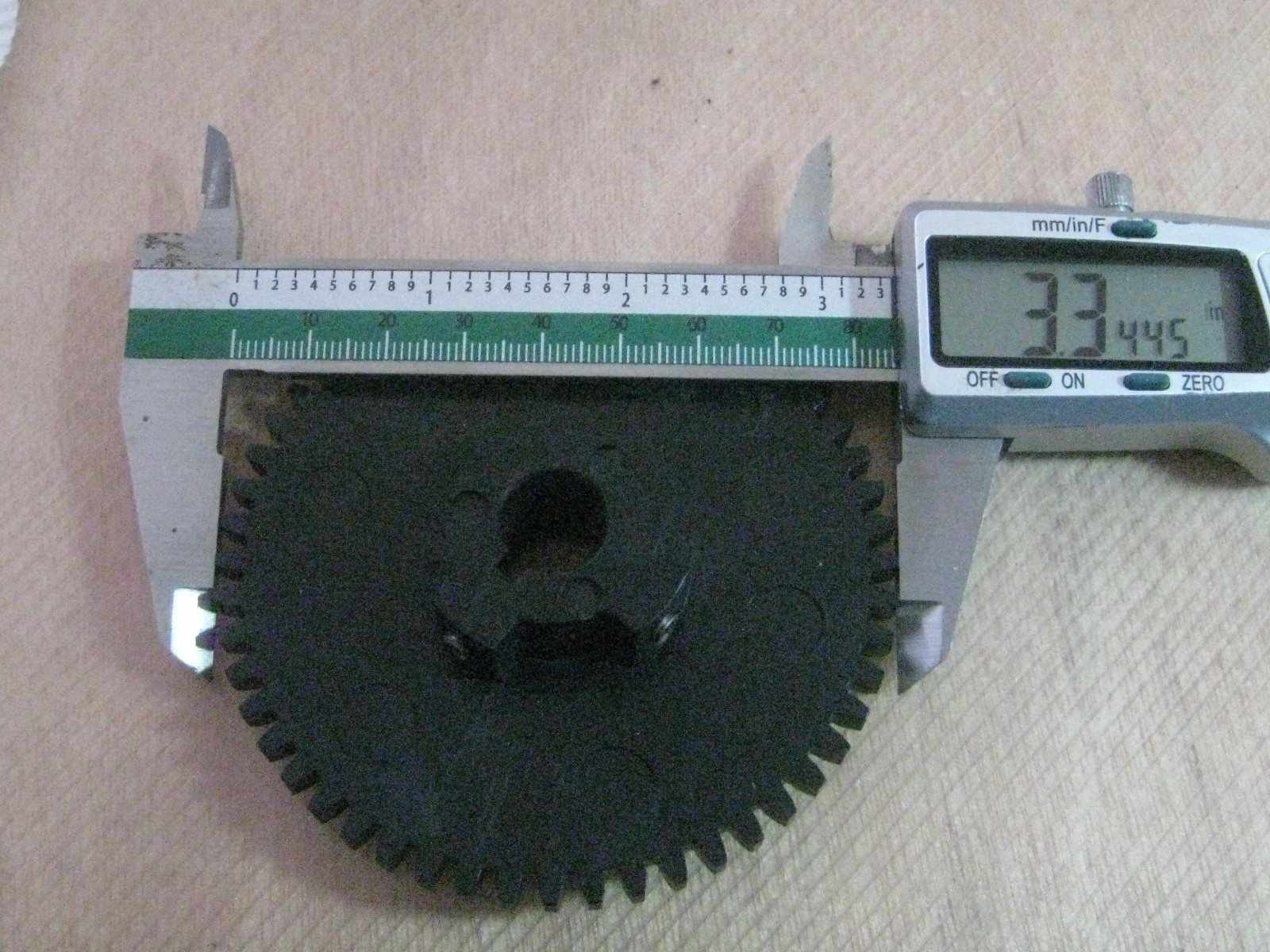 Large Plastic Gear Set see size pics NEW