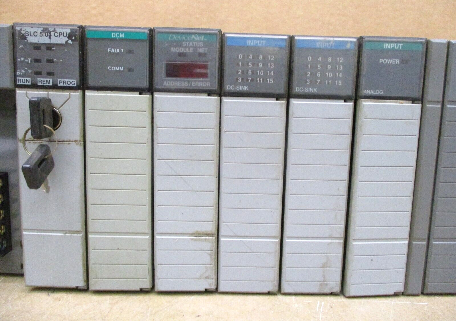 Allen-Bradley SLC 500 1746-P3 SLC 5/04 CPU 1747-L542 1747-DCM 1747-SDN 48692GN