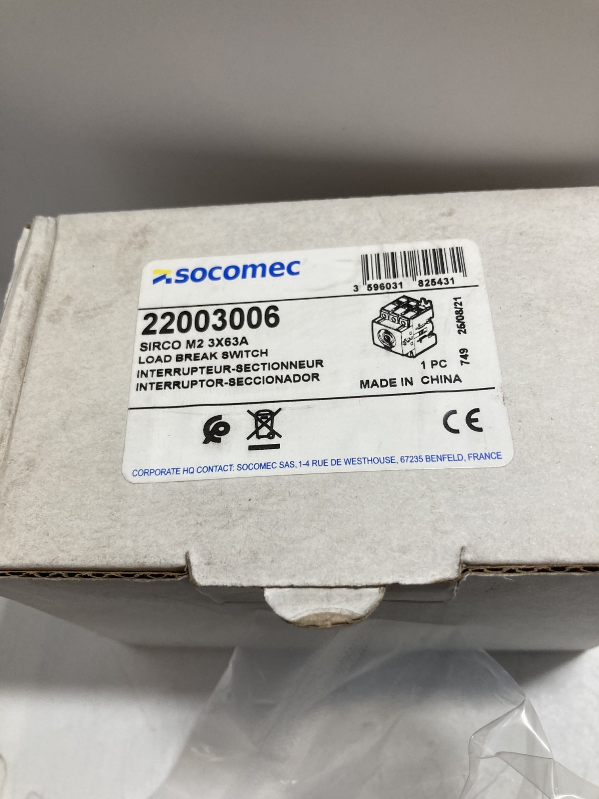 SOCOMEC 22003006 LOAD BREAK SWITCH 63A M2 3 POLE NIB