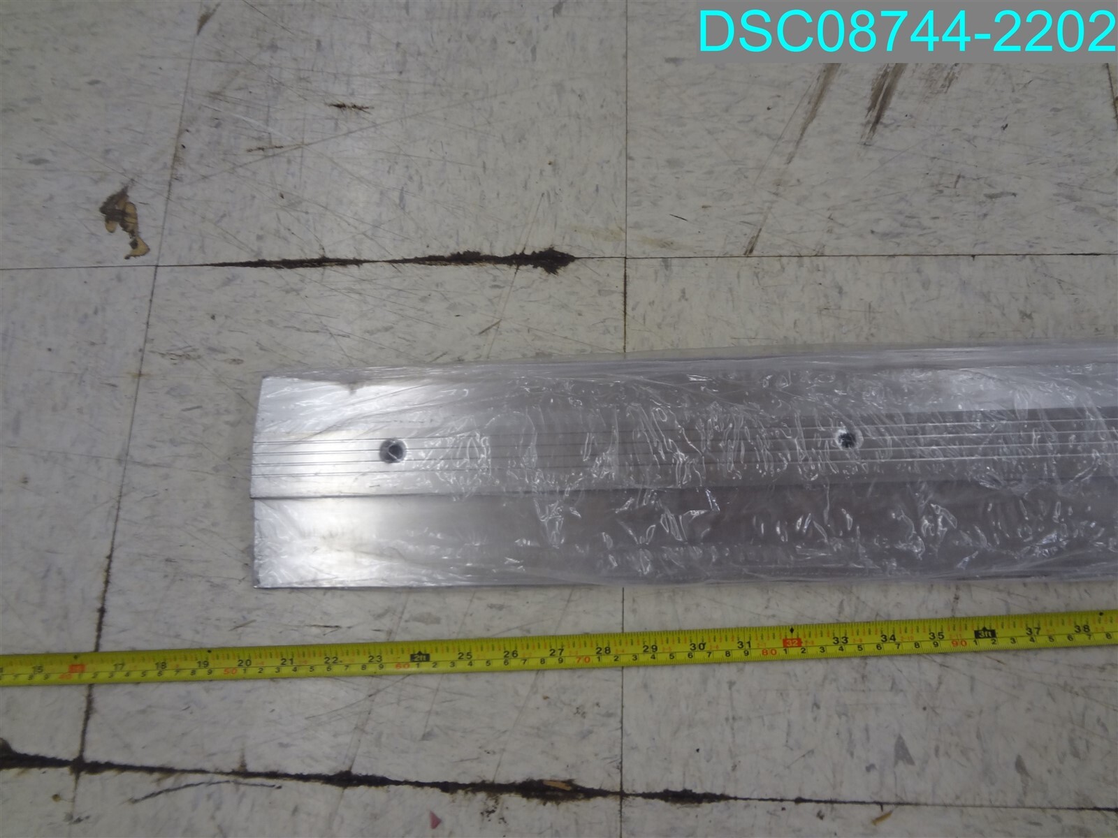 NGP National Guard 950V Aluminum Bumper Threshold with Vinyl Seal 1/4″ x 1-3/4″
