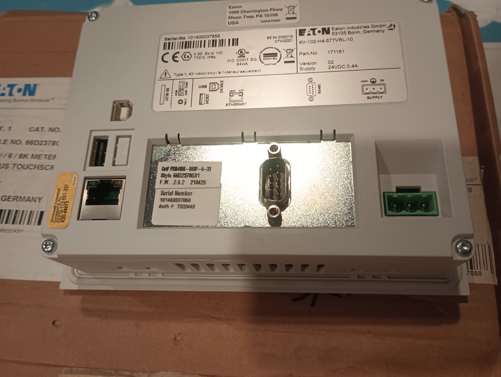 EATON CORPORATION XV-102-H4-57TVRL-10 Cracked Screen For Parts Or Repair