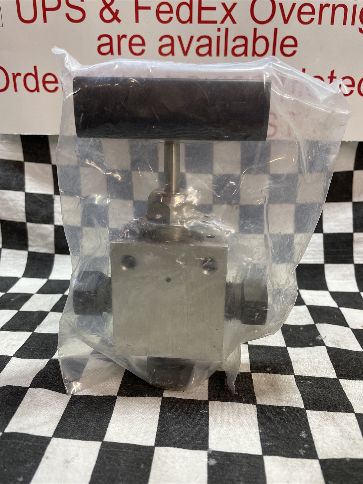 Autoclave engineers Needle Valve 1/4″, 10V4074, 2001-041, HT-A12140, #1217E11