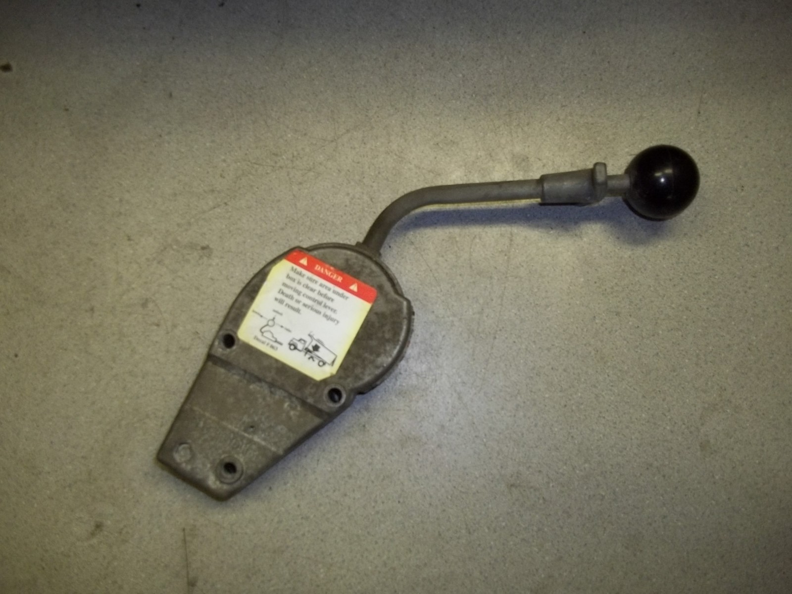 Wescon Dump Truck Control Switch Raise/Lower Lift Valve Control Handle