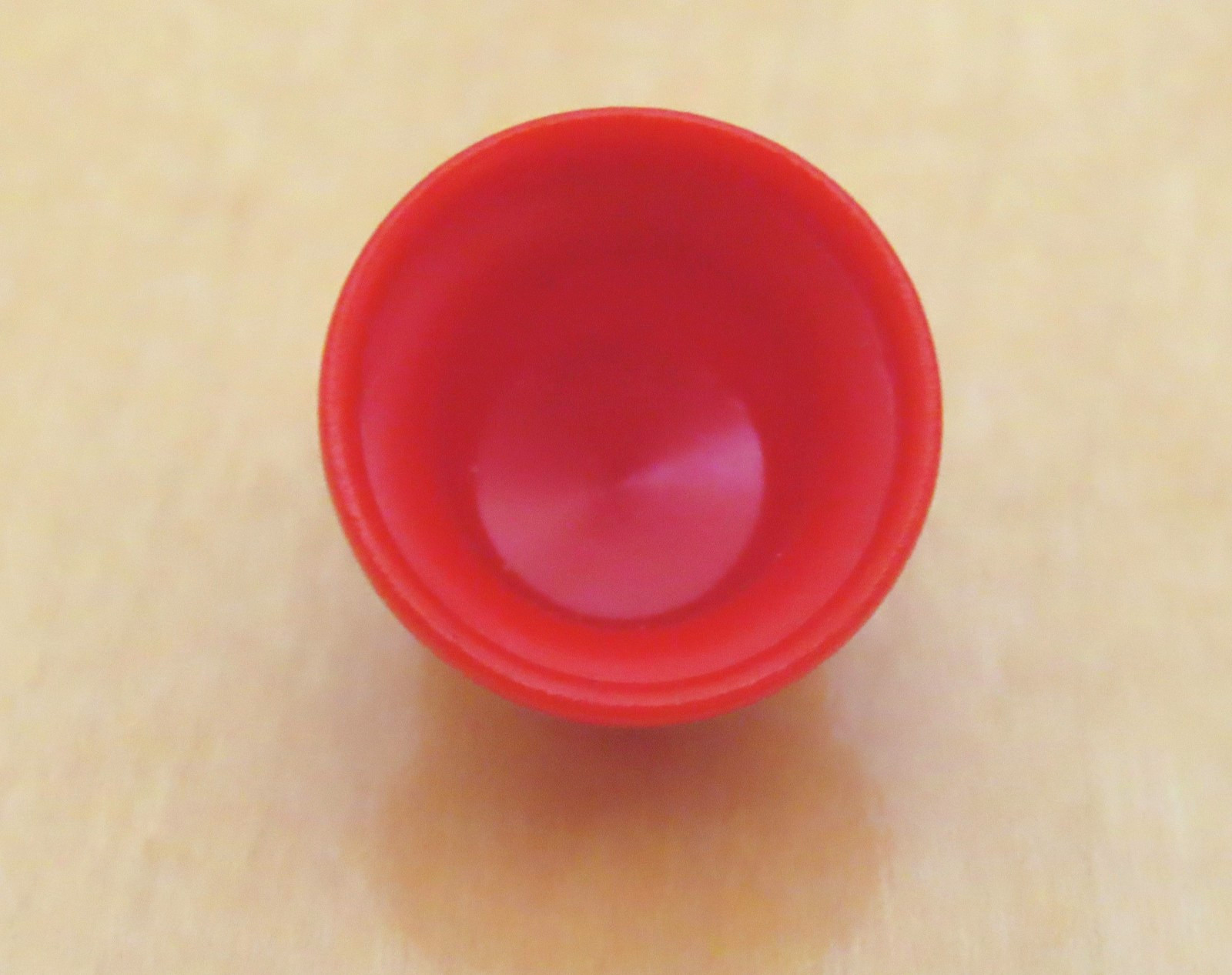 Pack of 148 SINCLAIR & RUSH, INC. Round/Bell-Shaped Vinyl Caps (Red)