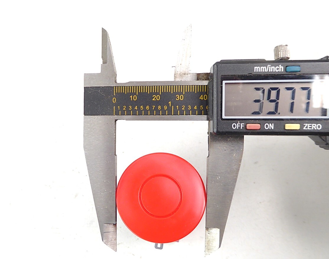 IDEC 1307602-001 HW1B-Y2C01-R-TK 1111 40mm Red Push-Pull Switch NEW NO BOX