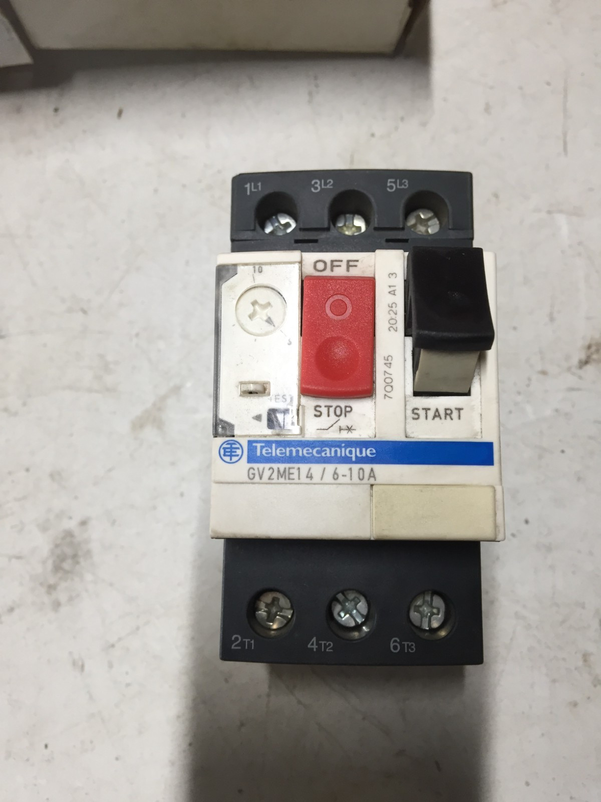 NOS Motor Starter GV2ME14 6A-10A Motor Circuit Breaker Manual Button GV2M
