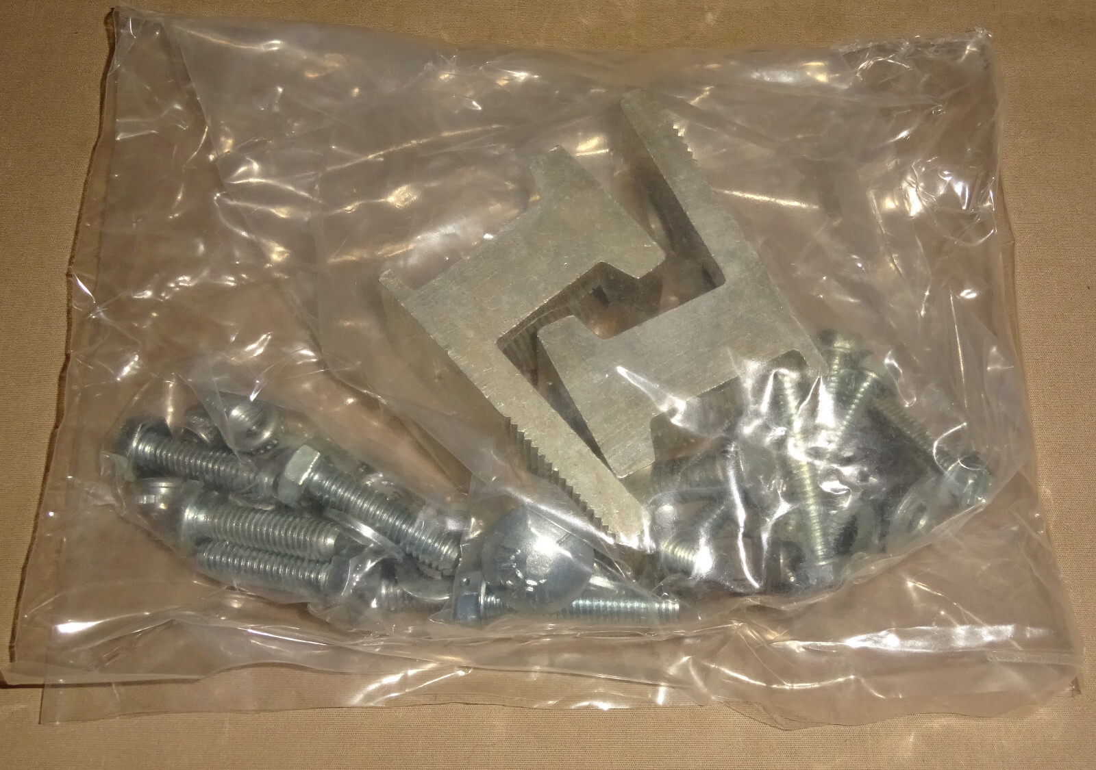 Siemens VB6150 400-600A VB MTG KIT P5 PNLBD & FC SWBD NEW