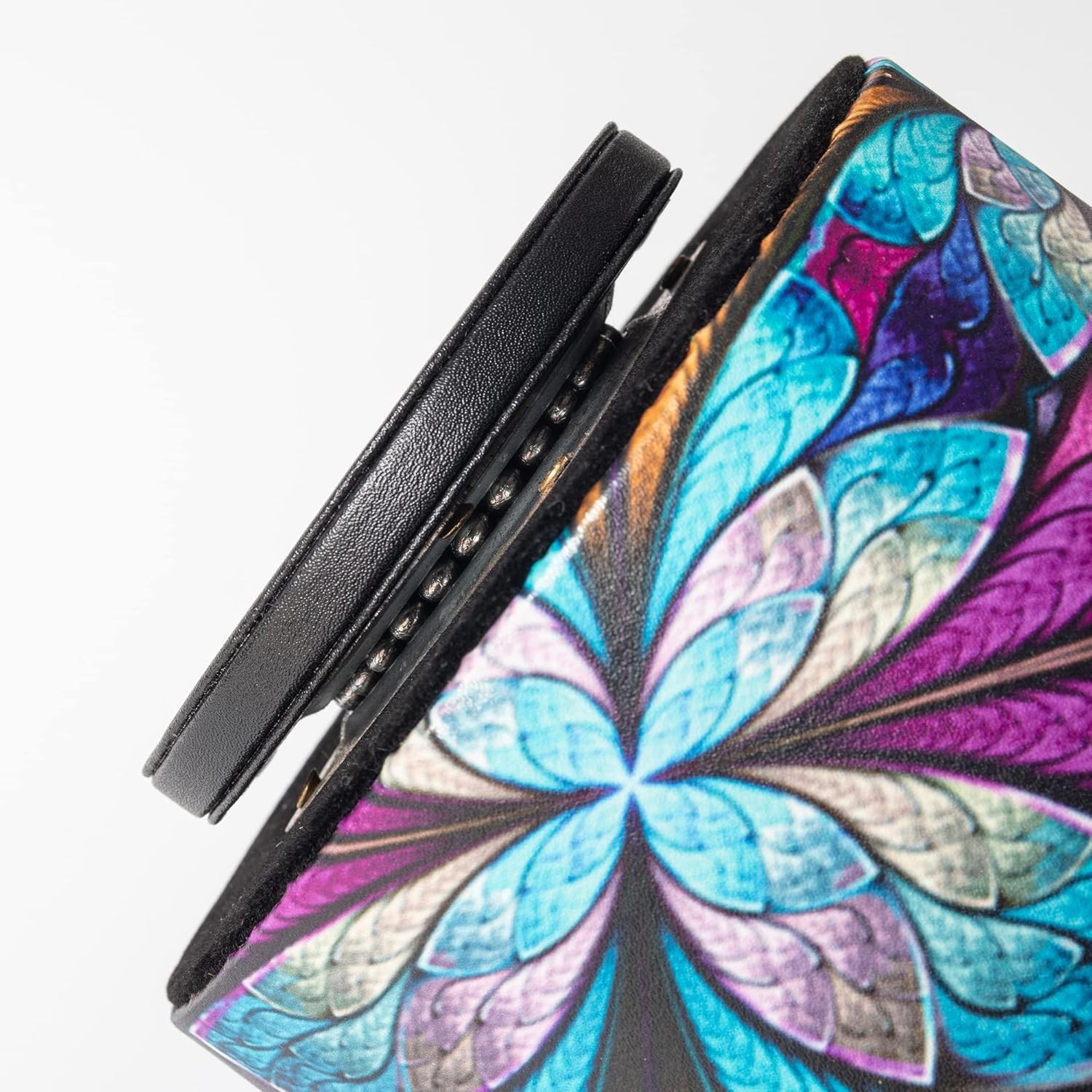 Remote Control Holder Round Leather Art Supply Organizer, PU Multicolor