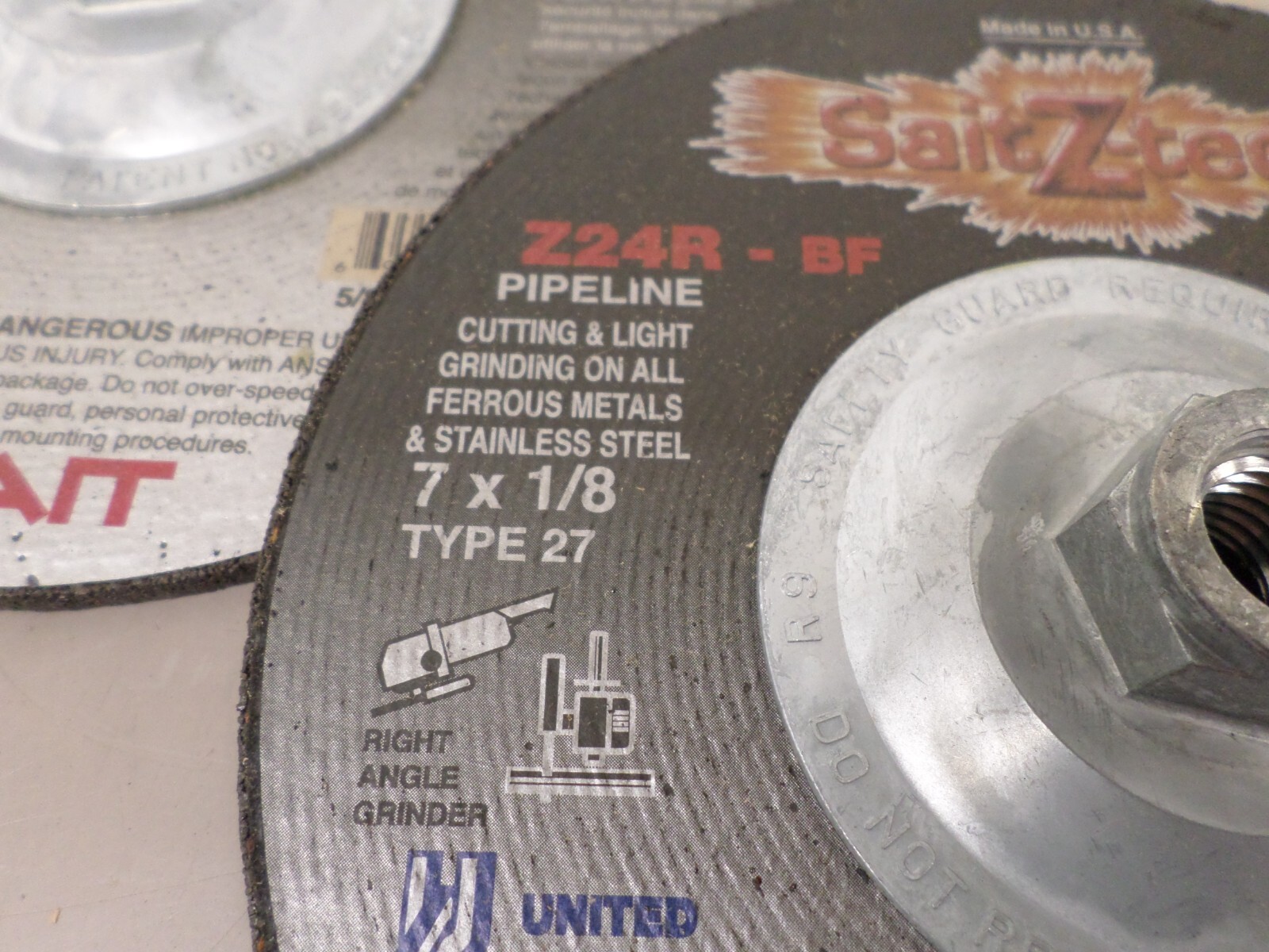 Lot of 2 – SAIT 22634 Z24R-BF 7 x 1/8 Type 27 Depressed Center Grinding Wheels