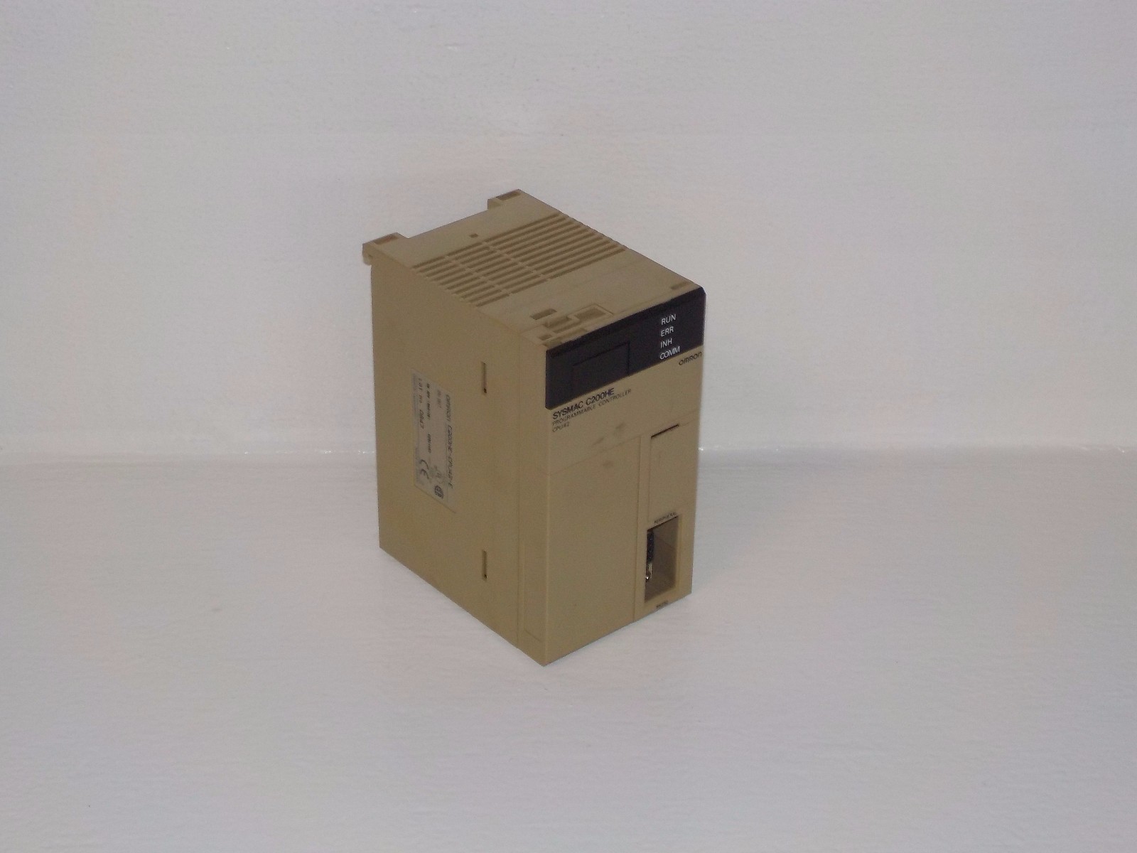 OMRON C200HE-CPU42-E USED PROGRAMMABLE CONTROLLER C200HECPU42E