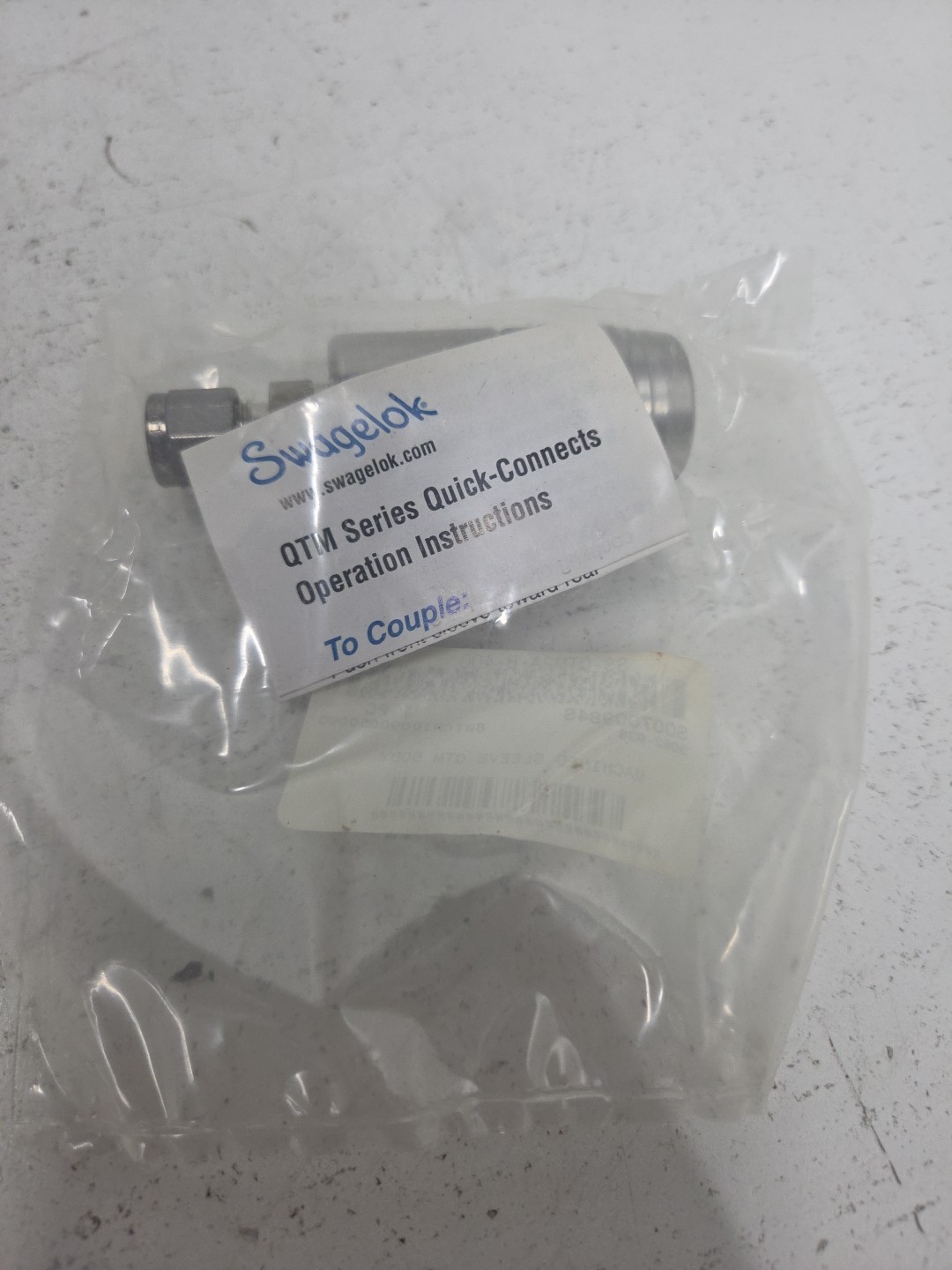 Swagelok SS-QTM2A-B-400 Sealed quick coupling **NOS**
