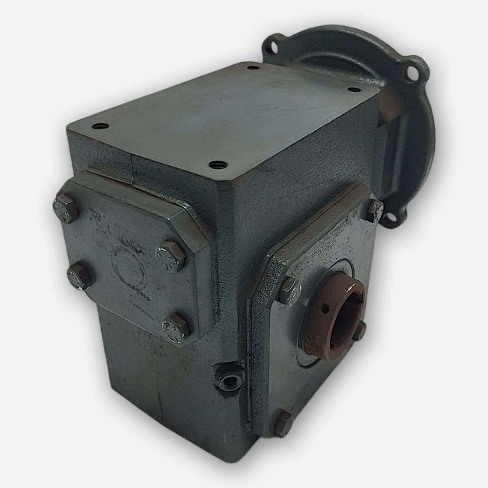 NEW GROVE GEAR HM0224-1 GEAR REDUCER 2.30 HP, FRME 56C, RATIO:1-15, 1750 RPM