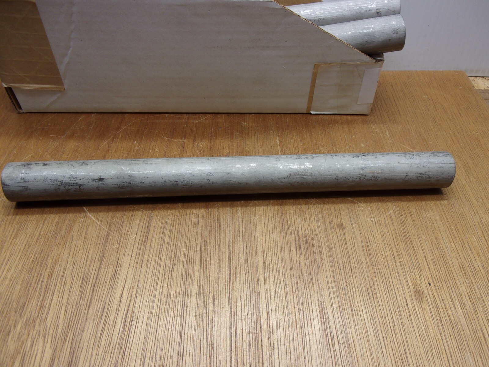 3/4″ X 12″ Non-Threaded 304 Stainless Steel Seamless Schedule 80 Pipe