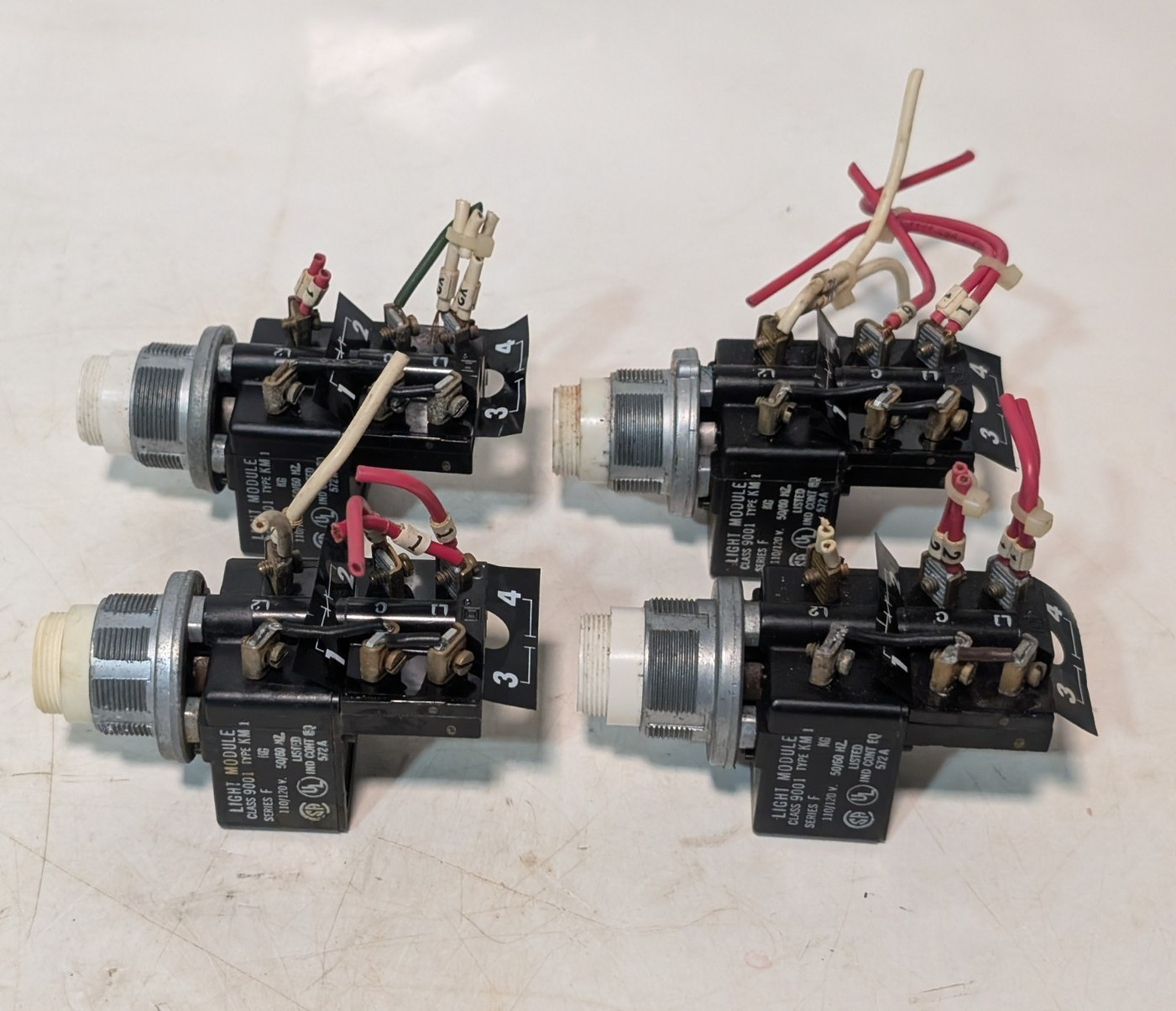 Lot of 4 assorted Square D 9001-KM-1 and KA-1 light/lamp pilot duty modules