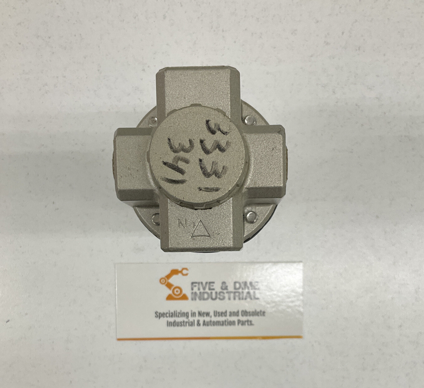 SMC NAR210 7-120psi Pneumatic Regulator (BL206)