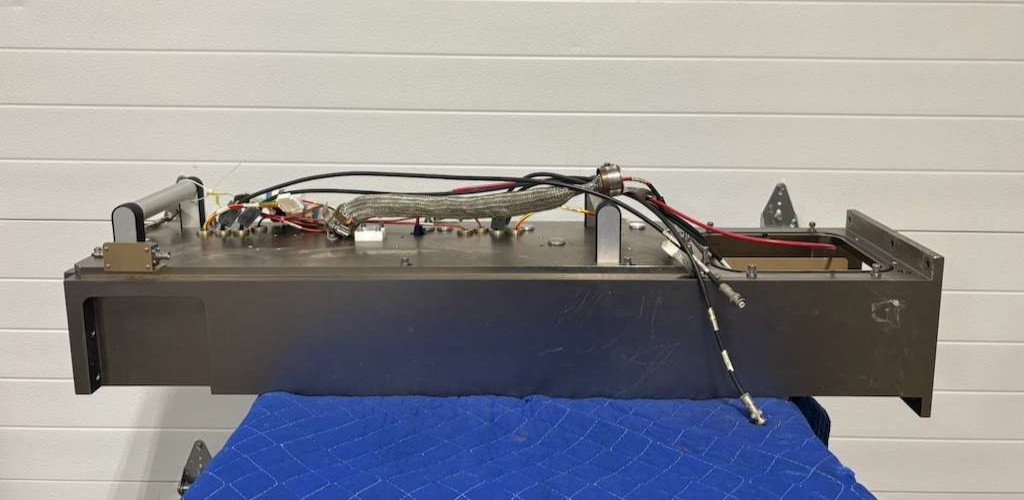 Column Assembly 082903 4345921R148 4351996 for AB SCIEX MALDI TOF 4800 Analyzer