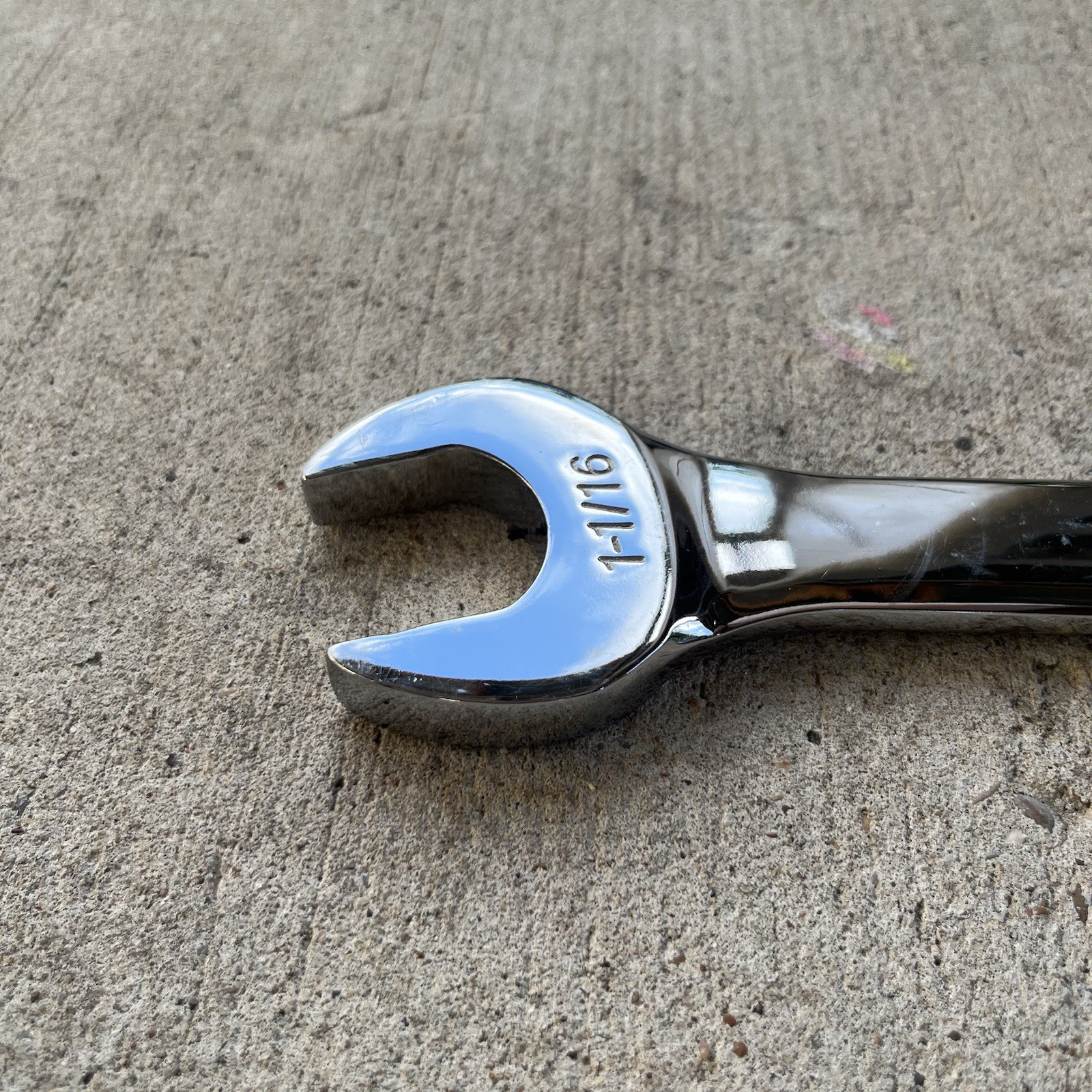 Duralast 54-062 1-1/16 inch Combination Wrench Chrome Finish