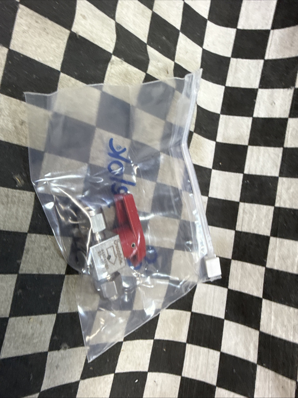 SWAGELOK SS-4P4V, SS4P4V, Quarter Turn 1/4″, SHIPSAMEDAY #1373A20