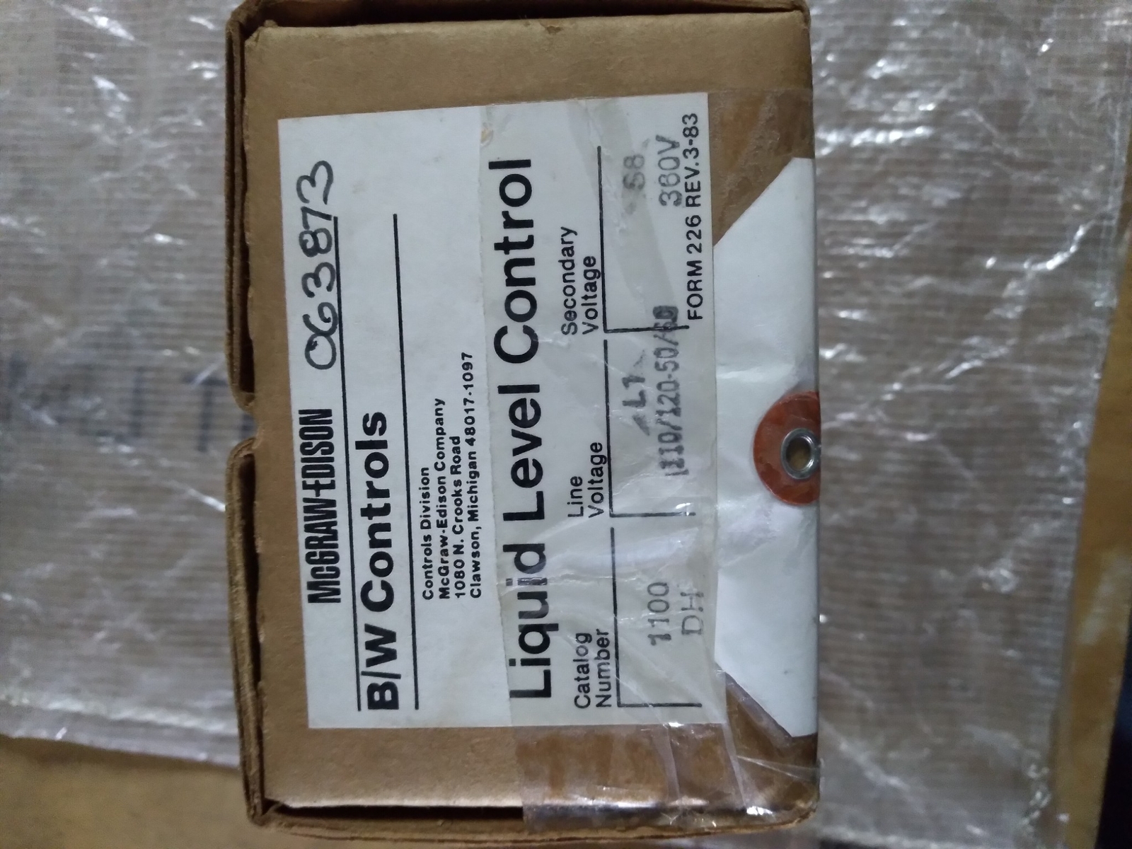 MCGRAW-EDISON B/W CONTROLS 1100DH LIQUID LEVEL CONTROL