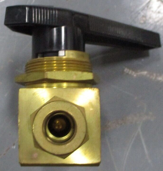 Whitey B-45S8 1/2″ Brass Ball Valve Swagelok Tube Fitting A8202WVS