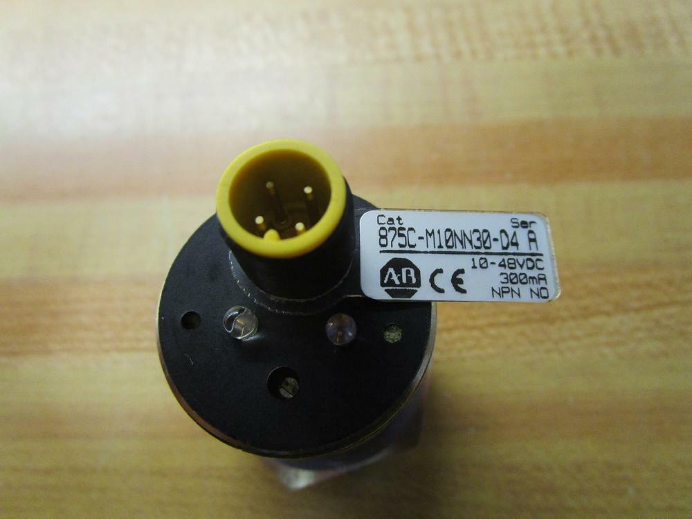 Allen Bradley 875C-M10NN30-D4 Proximity Sensor 875CM10NN30D4