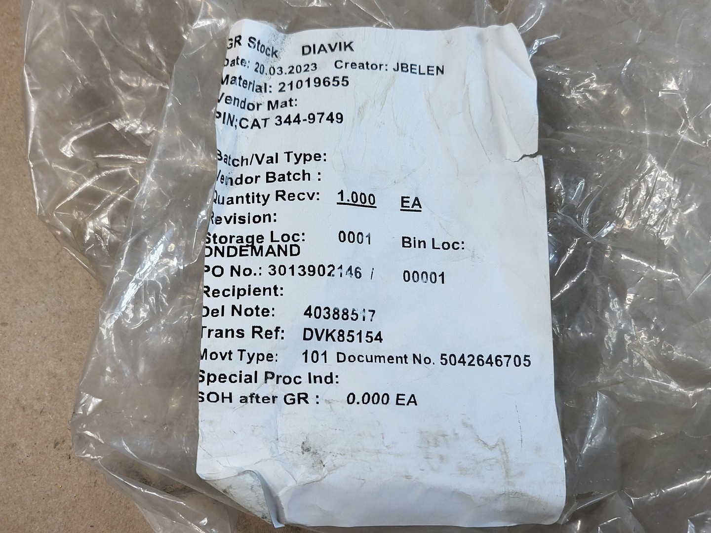 SURPLUS NEW Caterpillar 344-9749 Linkage Pin 2.36″ dia X 7.68″ long – Parts