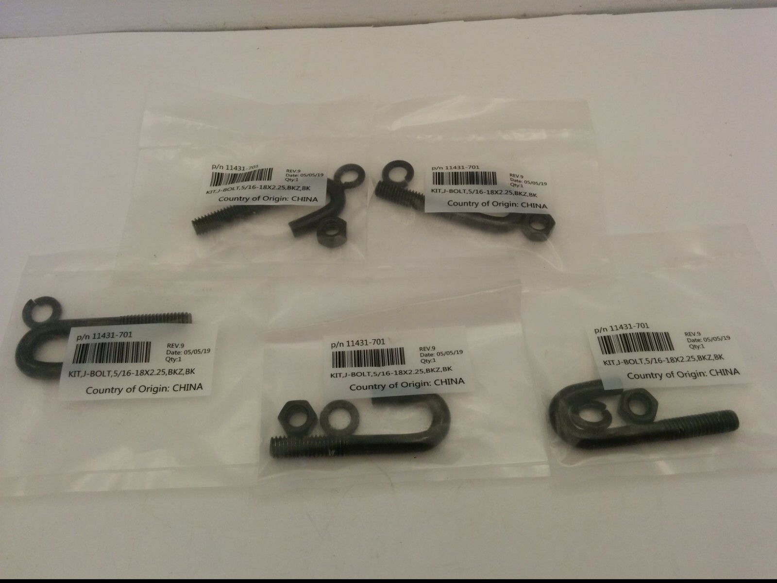 CHATSWORTH PRODUCTS 11431-701 J-BOLT, HOOK, 2-1/4″ 5/16, BLACK (LOF OF 5) NIB