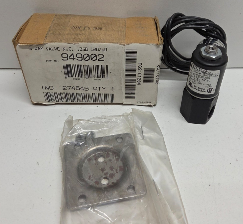 NEW IN BOX! HORTON 120V 3-WAY N.C. SOLENOID VALVE 949002