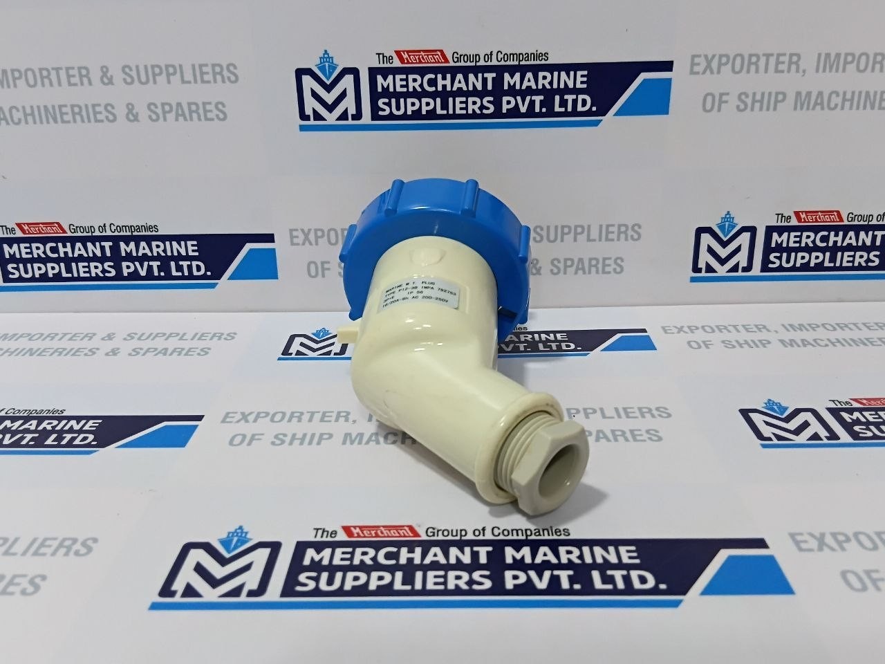 Marine W.T. Plug P12-3B 200-250VAC IP56 16/20A-9h