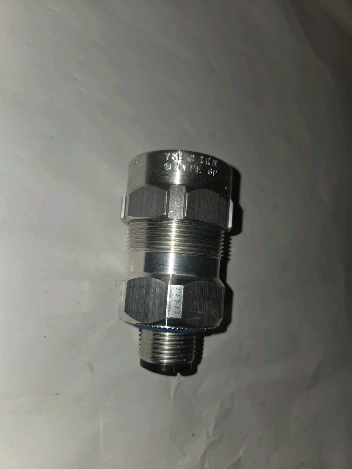 NEW GENUINE THOMAS & BETTS STE075 ALUMINUM FITTING