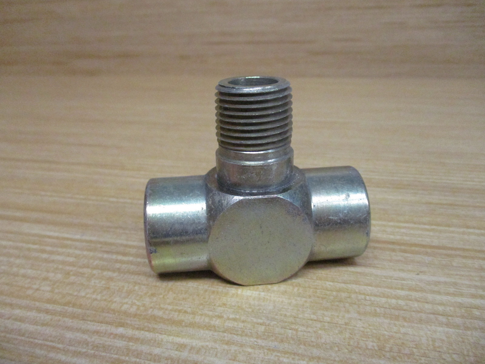 Aeroquip 2091-8-8S Eaton Branch Tee 209188S