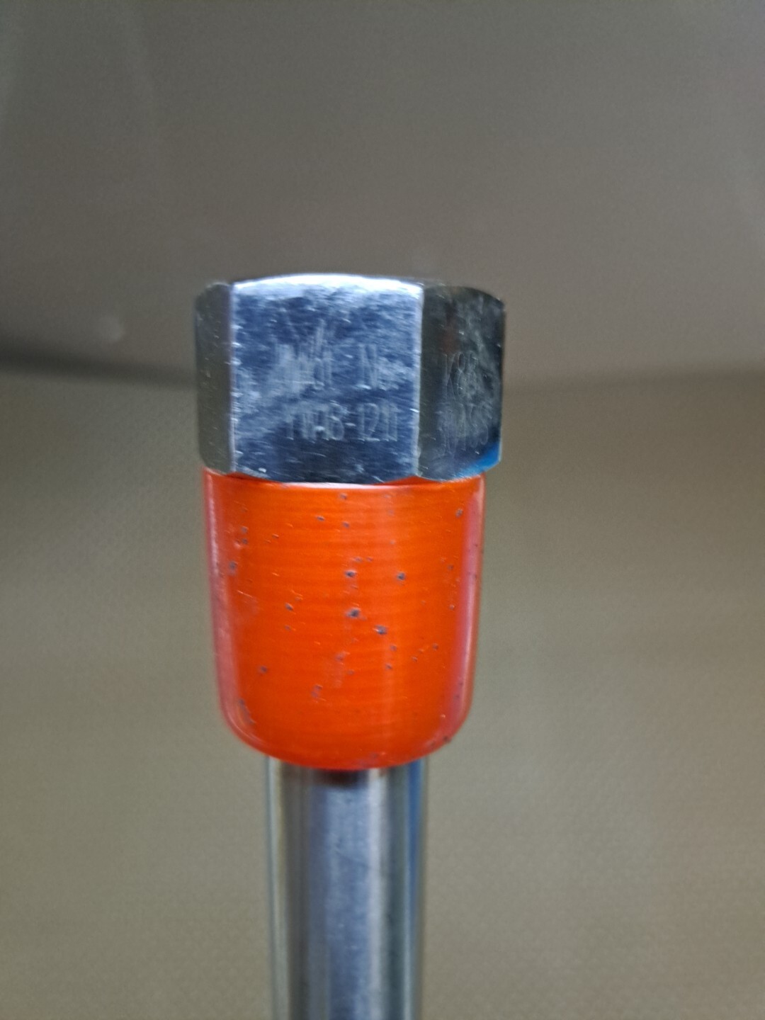 Heat No. YW18-1211 304 S.S. K88 1/2″ FNPT 3/4″ MNPT 24-1/4″ Length 3/4″ Diameter