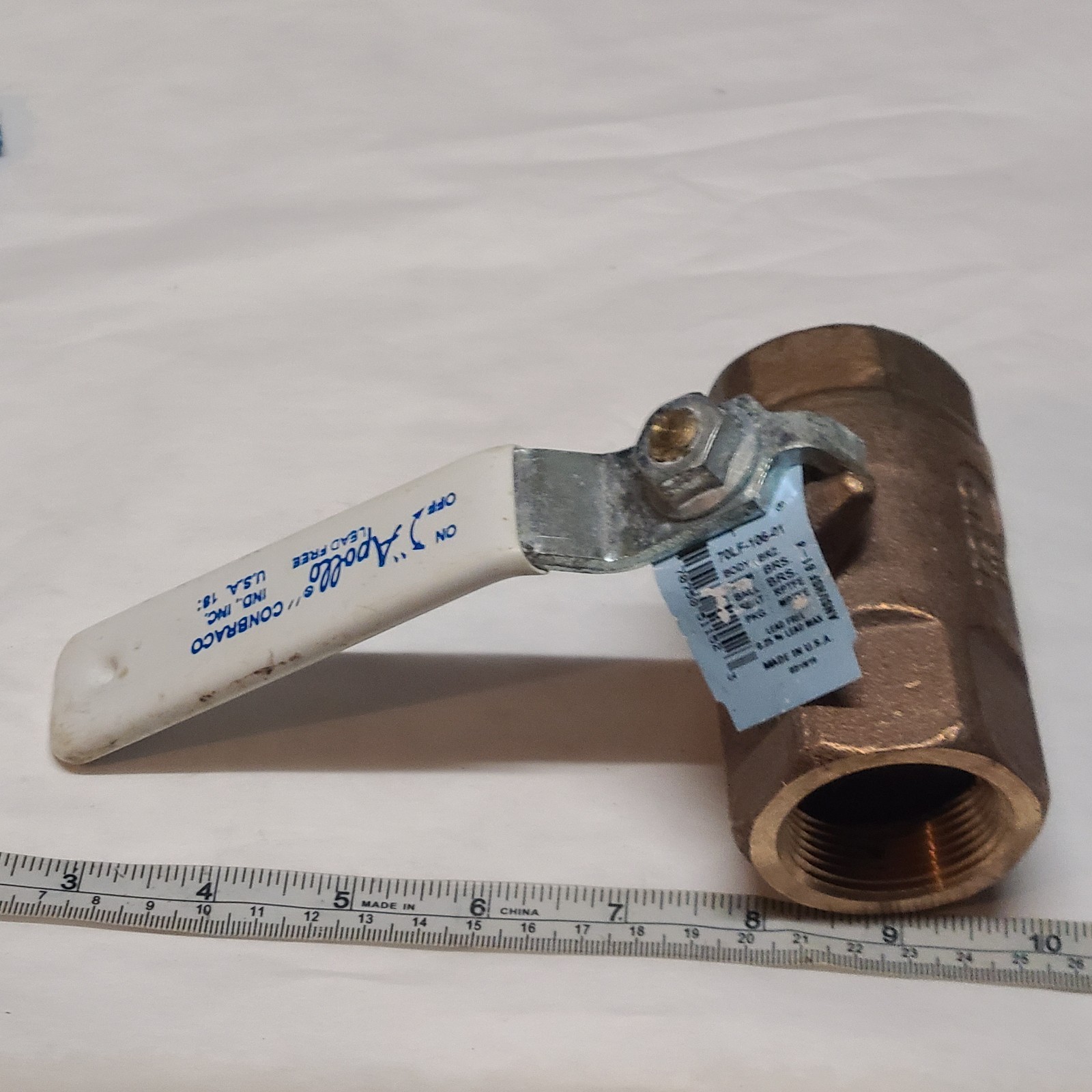 New Apollo 1 1/4″ Conbraco Bronze Ball Valve 600 CWP Model 70LF-106-01