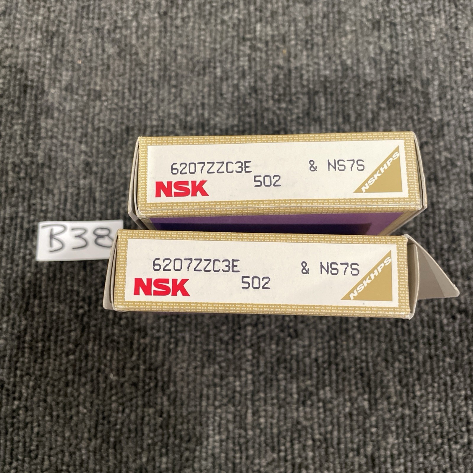 (2) NSK 6207ZZC3E SHIELDED BALL BEARING 35MM x 72MM x 17MM