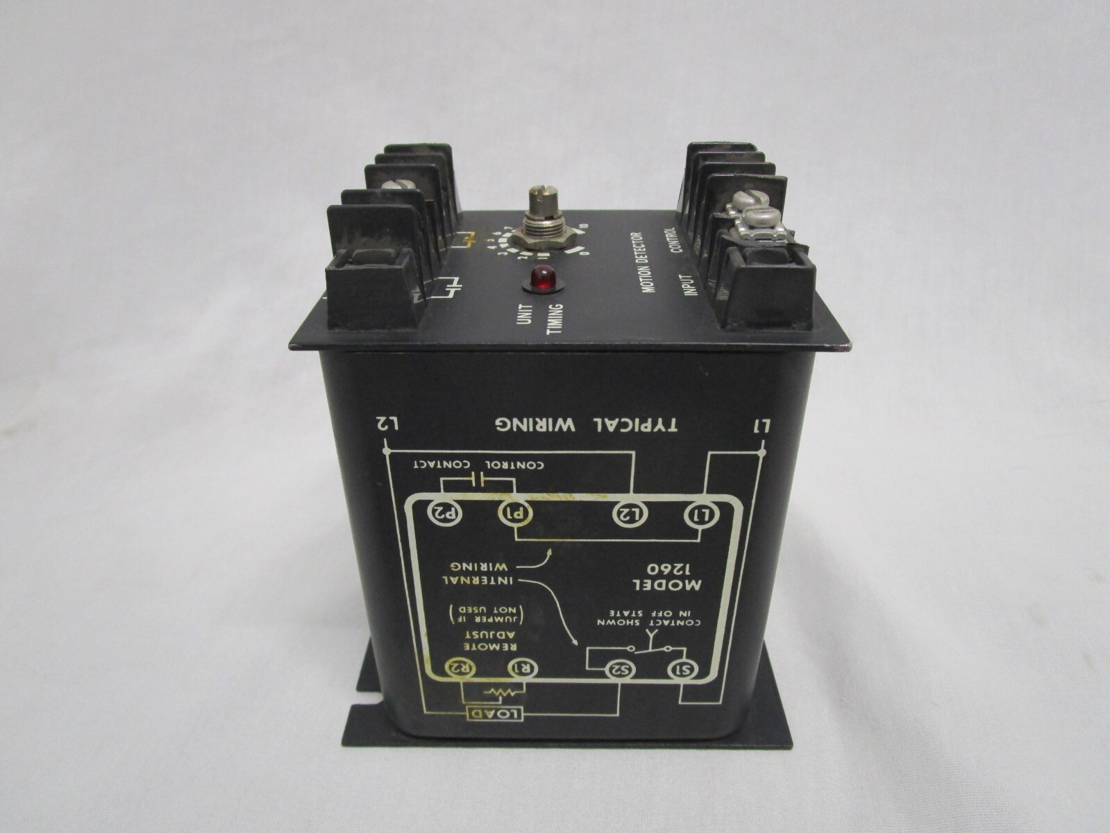 INDUSTRIAL SOLID STATE CONTROLS 1260-1BB MOTION DETECTOR