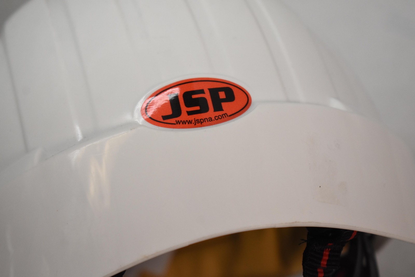 JSP EVO Ascend Safety Hard Hat Helmet Vented Chin Strap White Adjustable