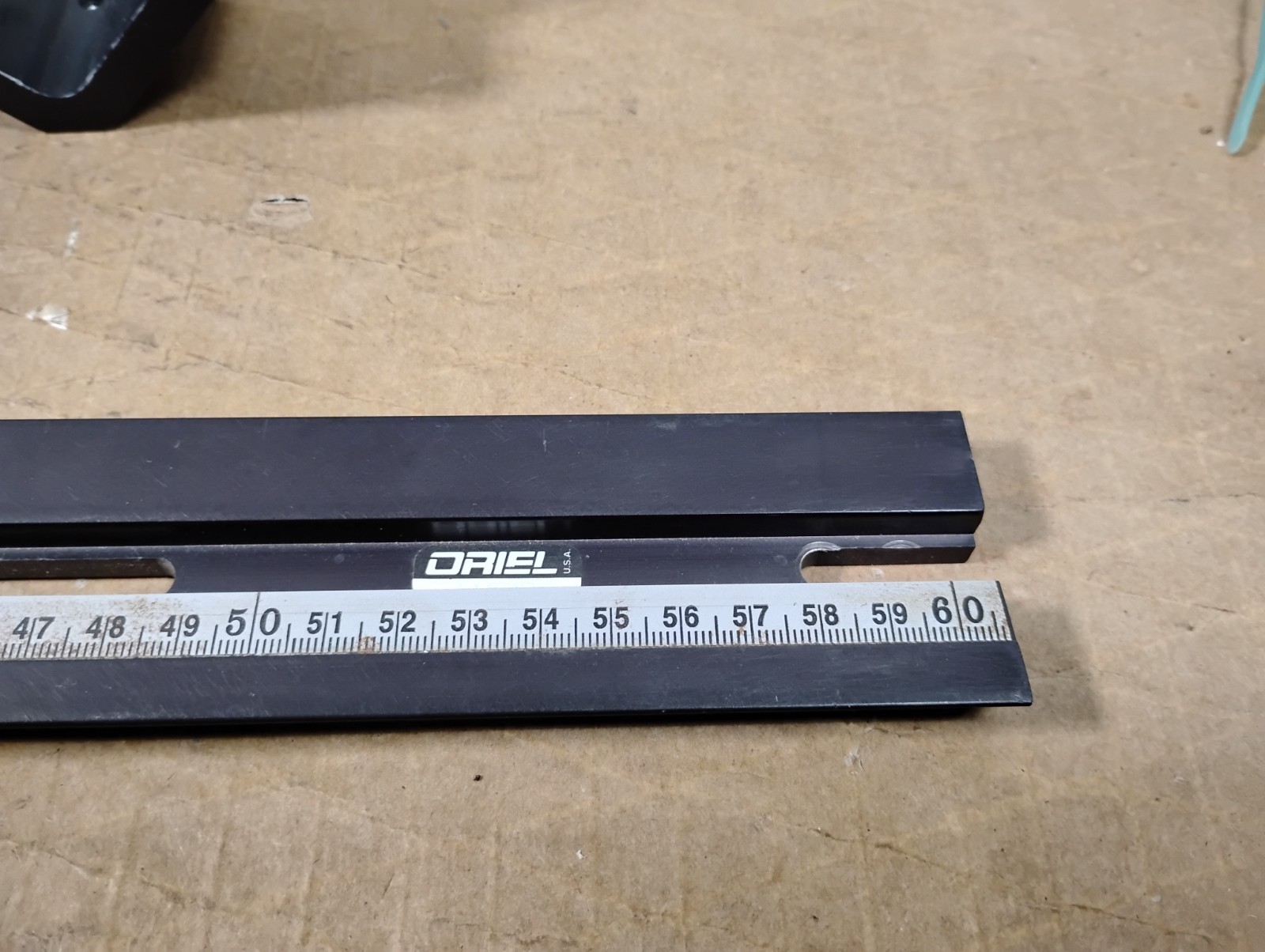 Oriel Optical Rails with Carriers – 11502 11522 11641 11670 13860