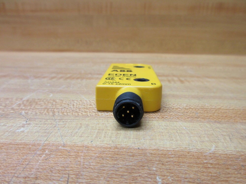 Asea Brown Broveri 2TLA020051R0000 ABB ADAM Sensor 0-15±2mm