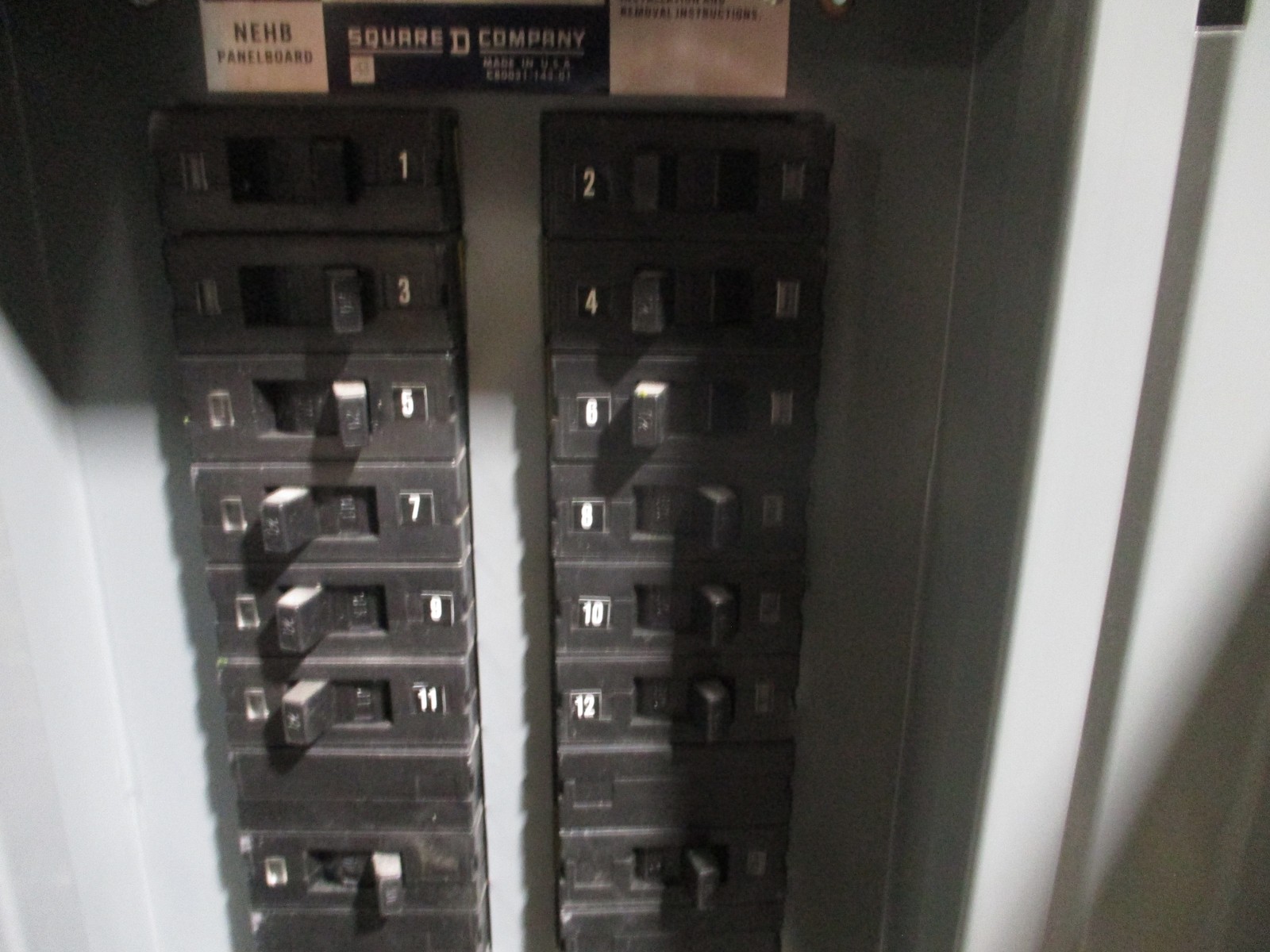 Square D Main Lug Circuit Breaker Panel 07604-5-N-659 480Y/277V 225A 3PH 4W Used