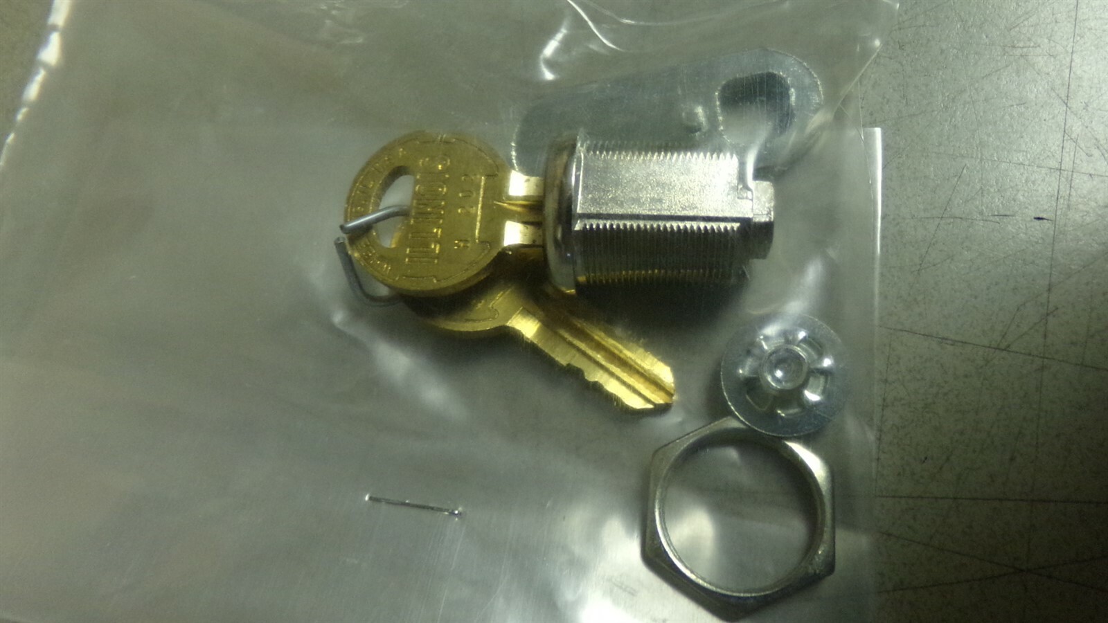 NEW Illinois Lock Co PID0076730 3364AA-000-Com Cylinder w/ Key *FREE SHIPPING*