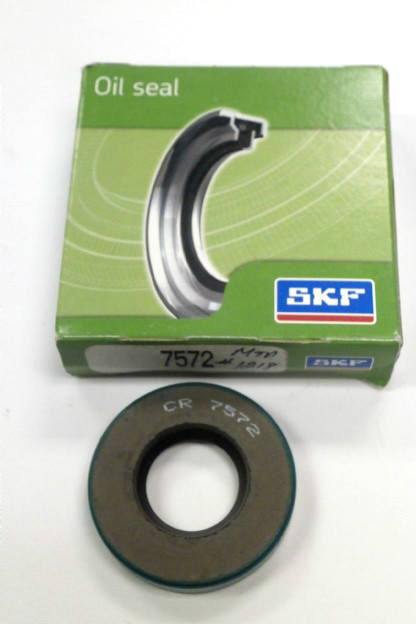SKF 7572 New Oil Seal Joint Radial (Original Box)