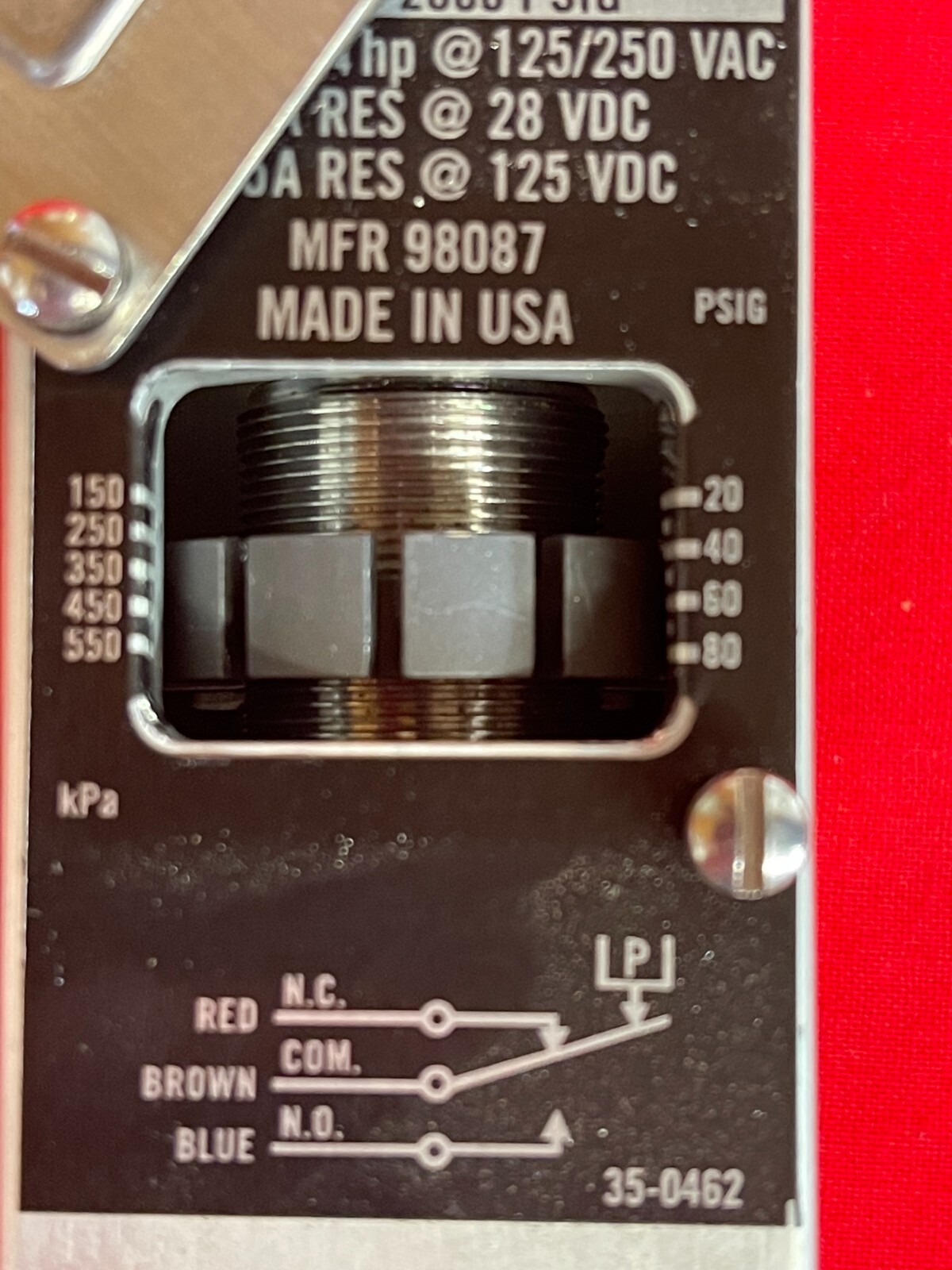 ITT AEROSPACE CONTROLS DIVISION NEO-DYN ADJUSTABLE PRESSURE SWITCH 132P49C3