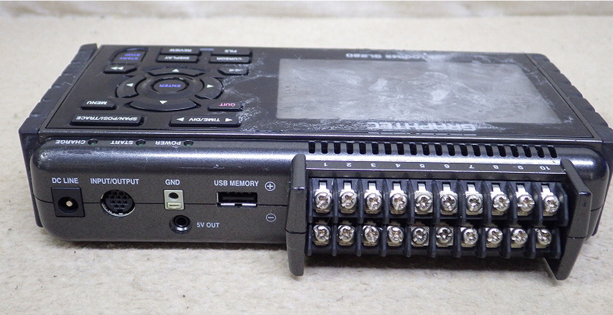 Used Graphtec GL220 Midi Data Logger Memory Recorder Portable Device Tested Jp