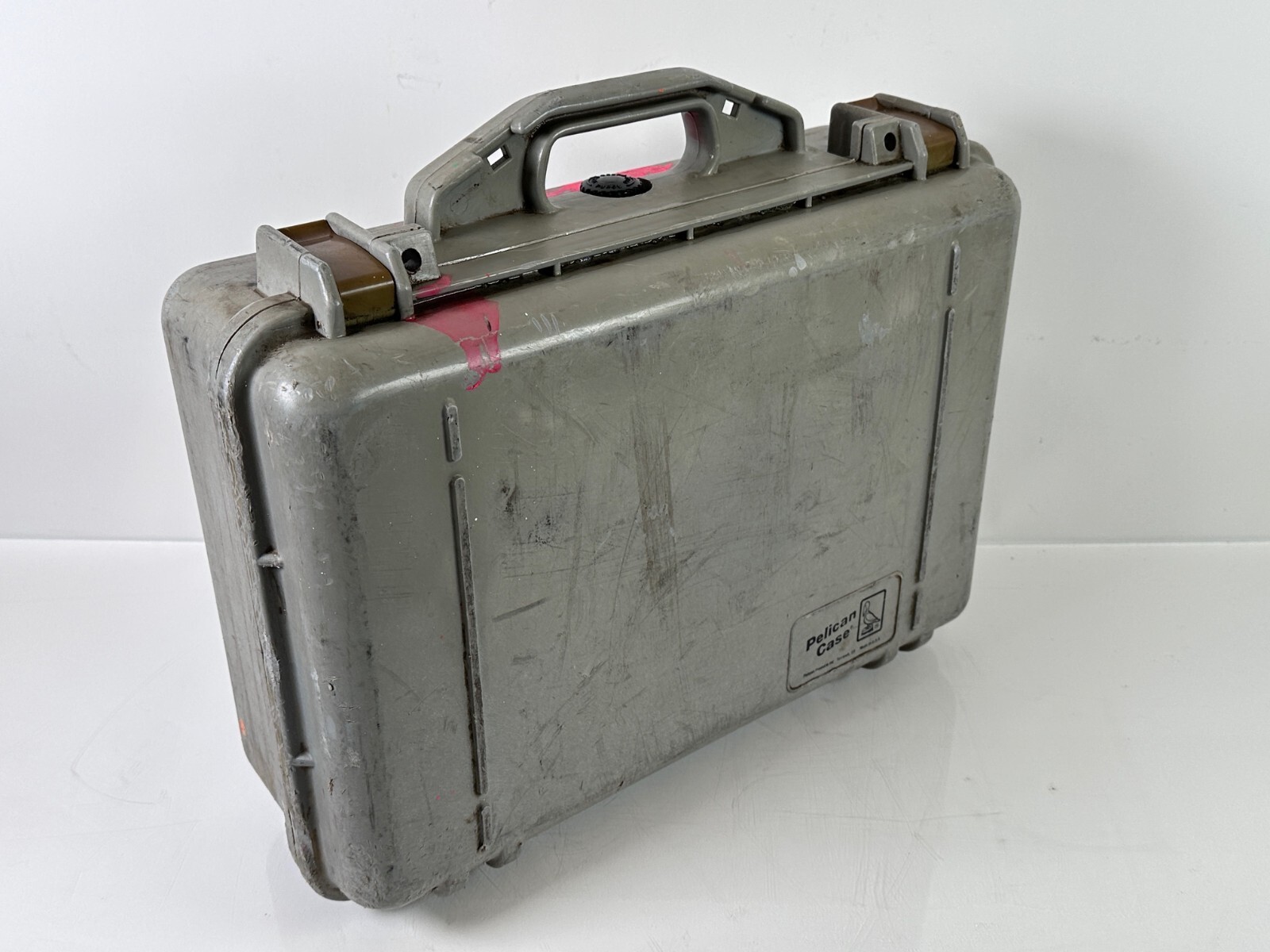 Geodimeter Prism Holder Target Pair Wild Tribrach, w/ Case