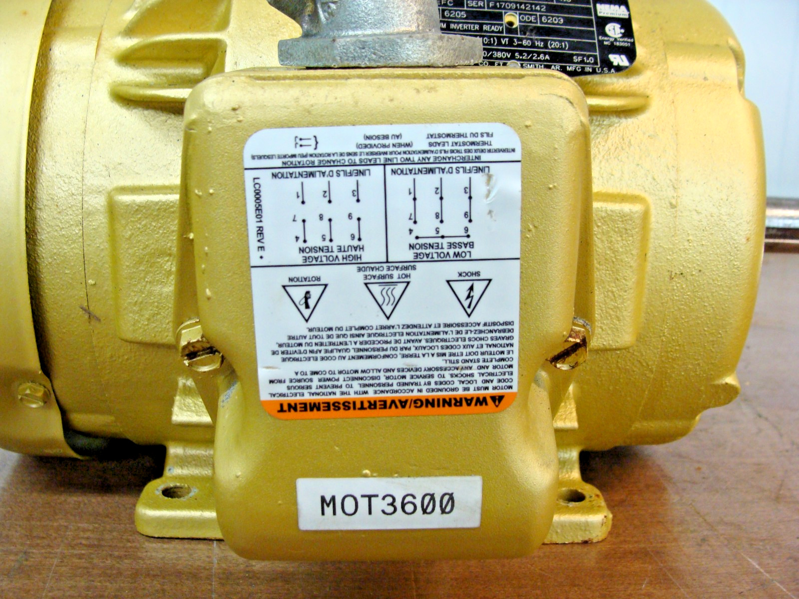 BALDOR / RELIANCE EM3584T 1-1/2 HP SUPER-E MOTOR 3 PH 230/460V 4.6/2.3A1765 RPM