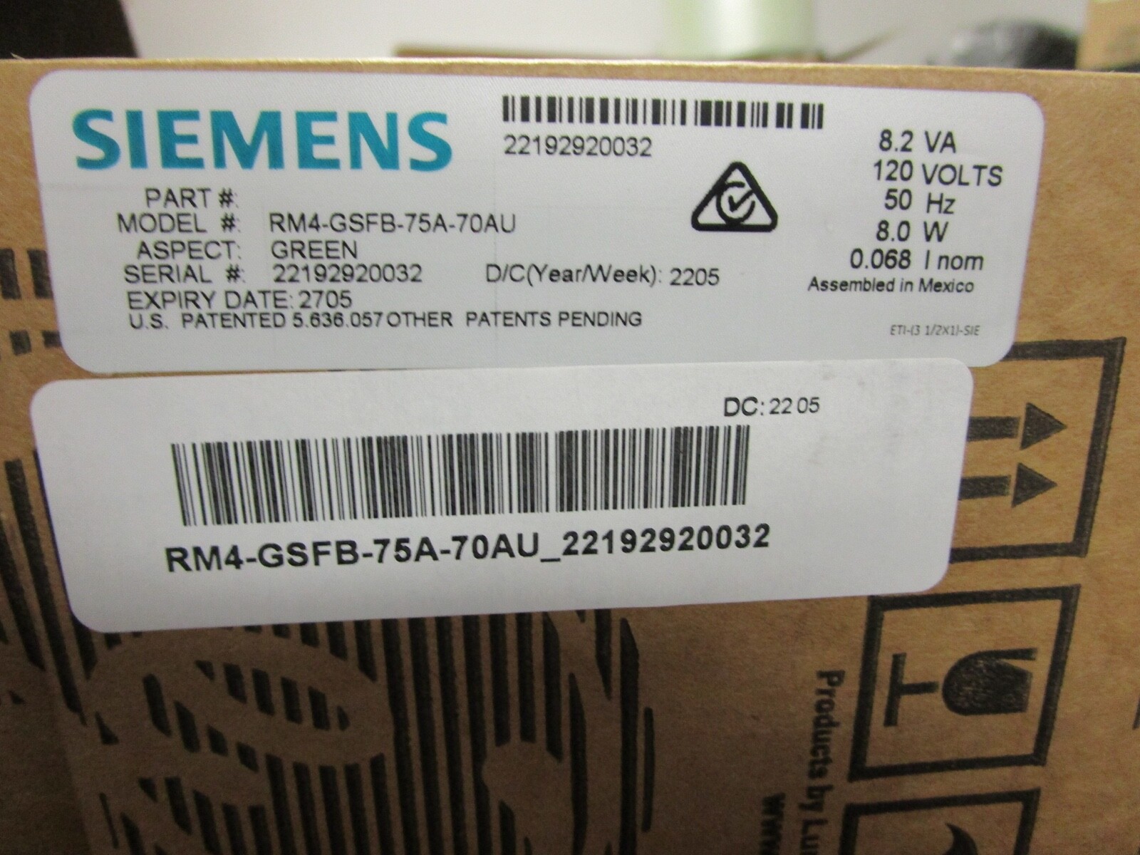 GE LED SIGNAL LIGHT MODEL RM4 8″ GREEN LIGHT #GSFB-75A-70AU – NEW