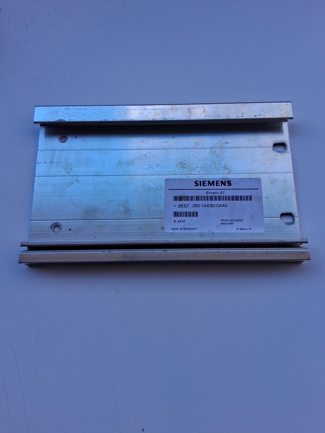 SIEMENS 6ES7 390-1AE80-0AA0 SIMATIC 7 MOUNTING BRACKET