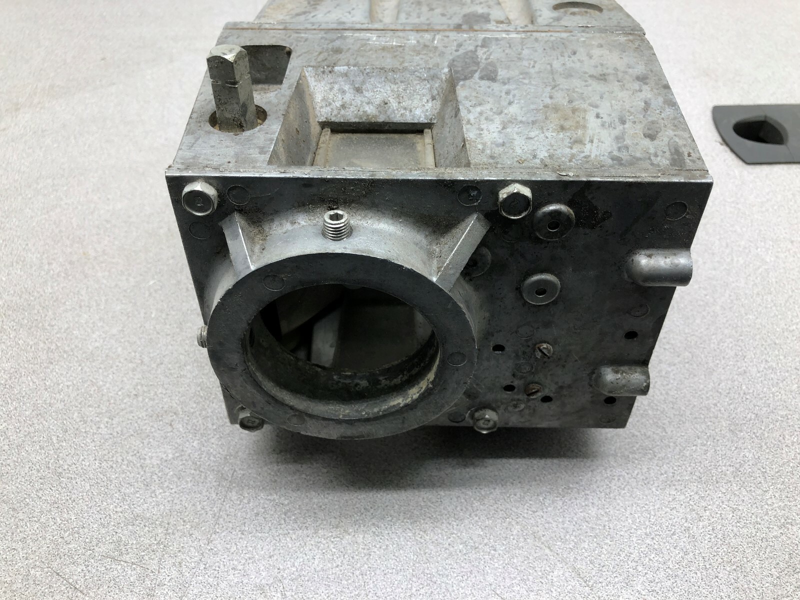 USED HONEYWELL 120 VAC ON-OFF FLUID POWER GAS VALVE ACTUATOR 26 SEC OPENING TIME