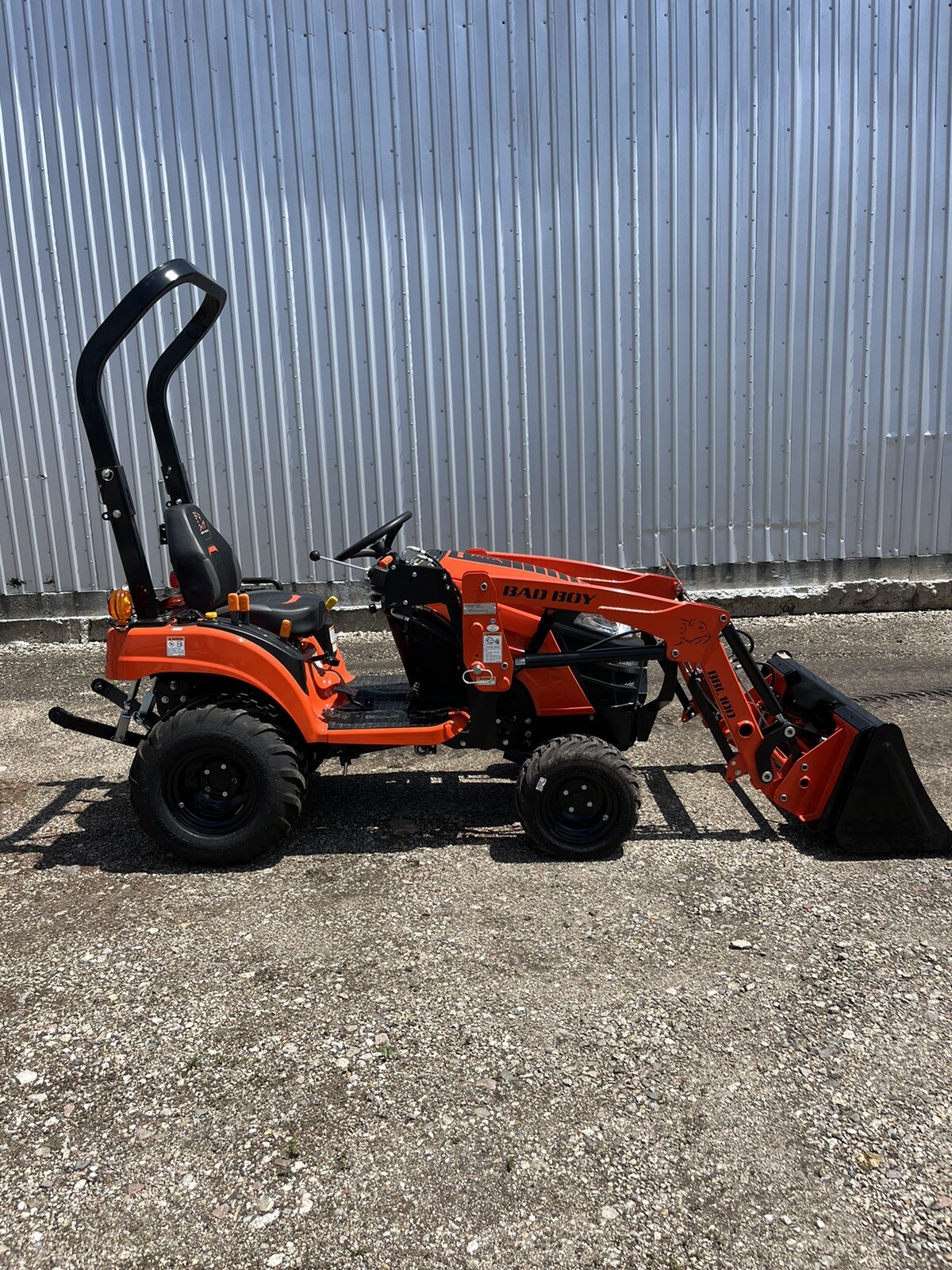 Bad Boy 1022 Utility Tractor With Loader, 22 Horsepower Tractor
