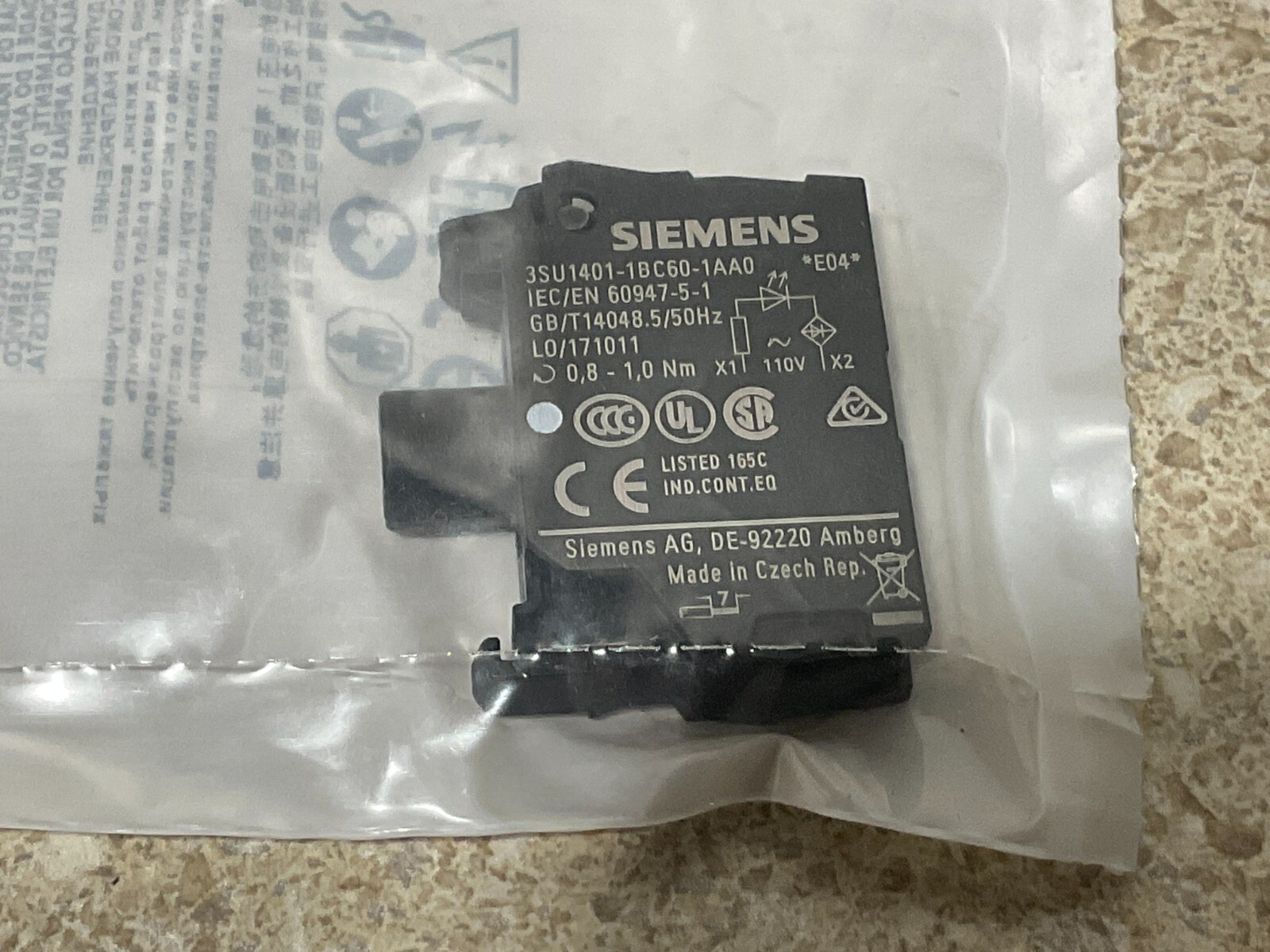 Siemens 3SU1401-1BC60-1AA0 NEW
